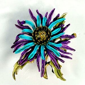 Rare Vintage Corocraft Chrysanthemum Flower Brooch Signed Enameled Metal Layered